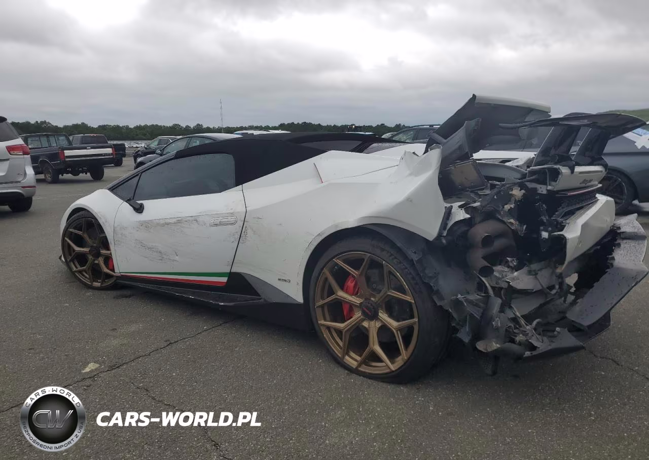 2017 Lamborghini Huracan VIN:ZHWUR1ZF4HLA07655 - 2