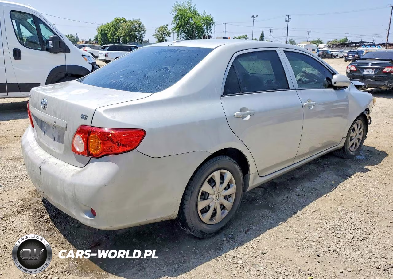 2010 Toyota Corolla Le VIN:1NXBU4EEXAZ256466 - 3
