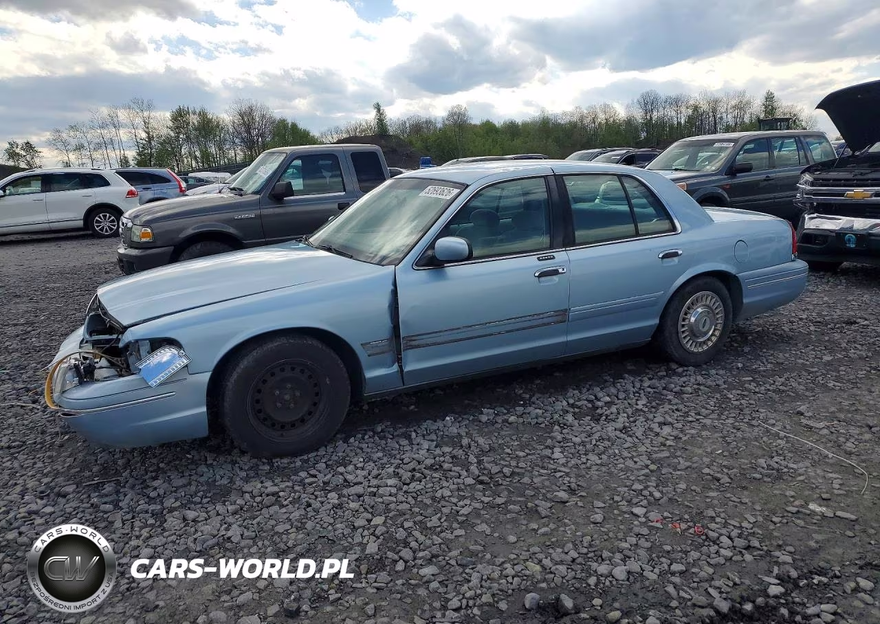 2001 Ford Crown Victoria
