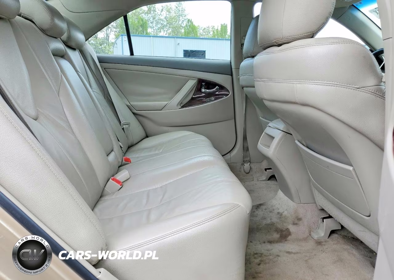 2010 Toyota Camry Le VIN:4T1BF3EK5AU082154 - 10