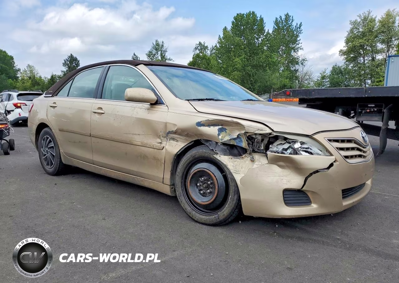 2010 Toyota Camry Le VIN:4T1BF3EK5AU082154 - 4