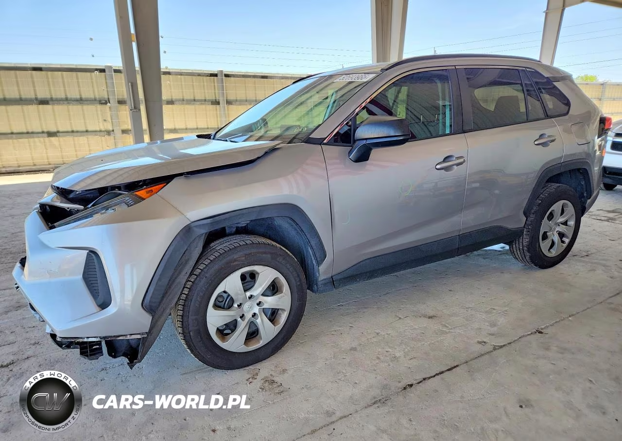 2020 Toyota Rav4 Le – zdjęcie 1 z 13