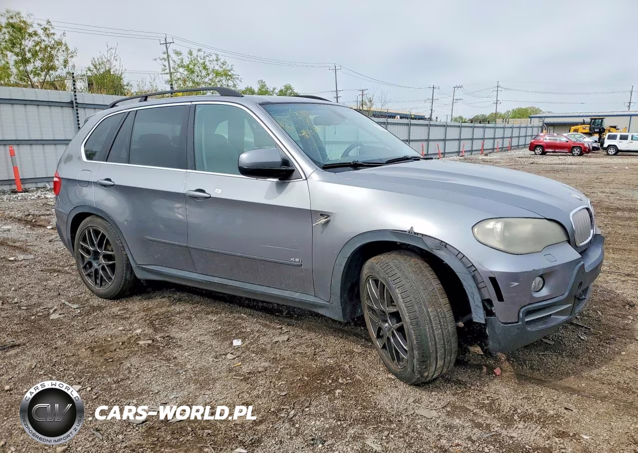 2007 BMW X5 4.8I VIN:5UXFE83557LZ44384 - 4