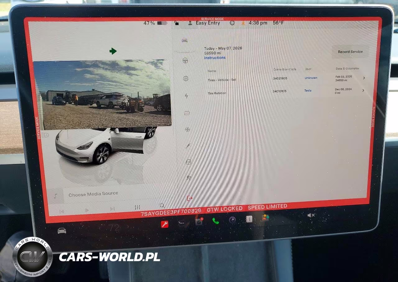 2023 Tesla Model Y VIN:7SAYGDEE3PF700829 - 9