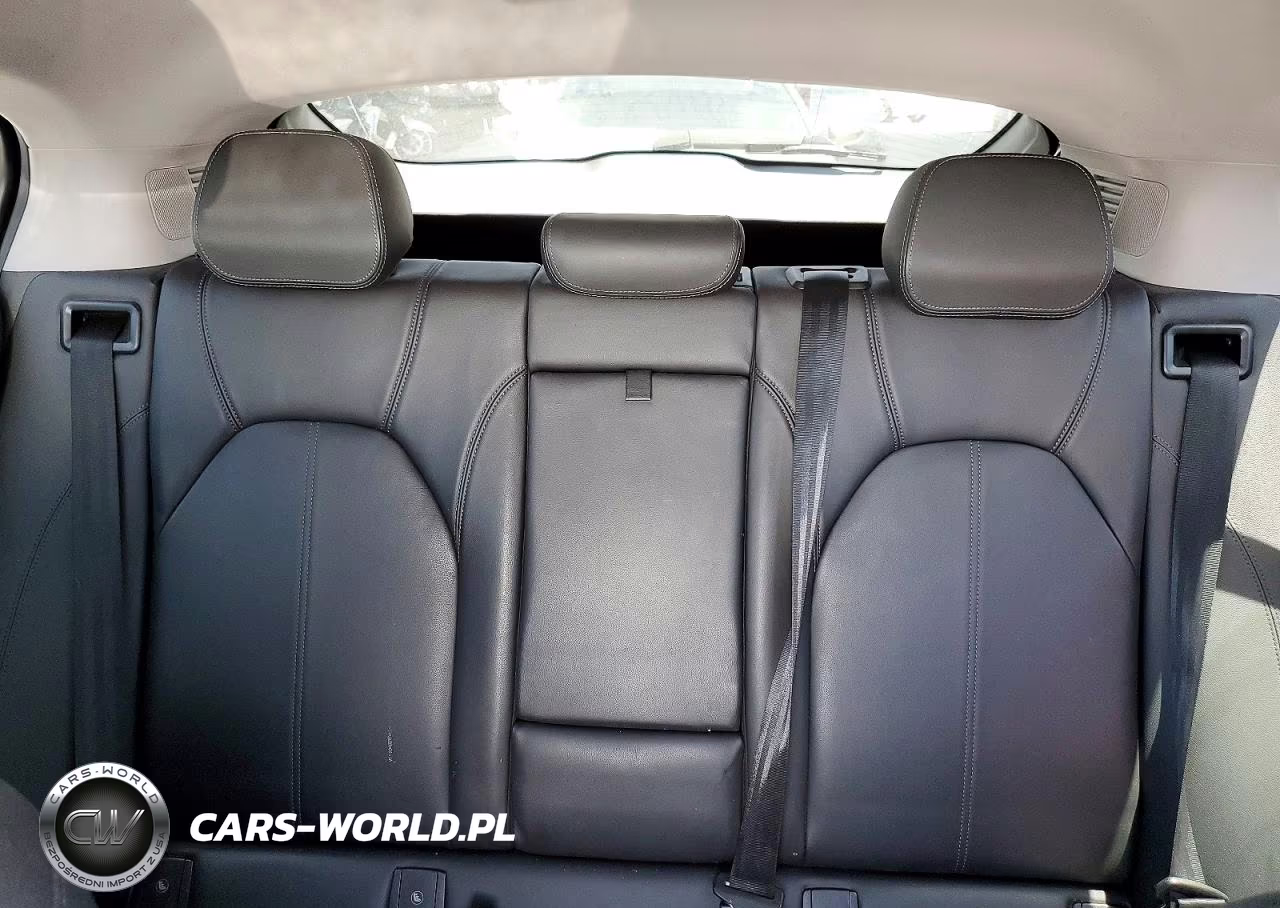 2019 Alfa Romeo Stelvio VIN:ZASPAKAN8K7C49780 - 10