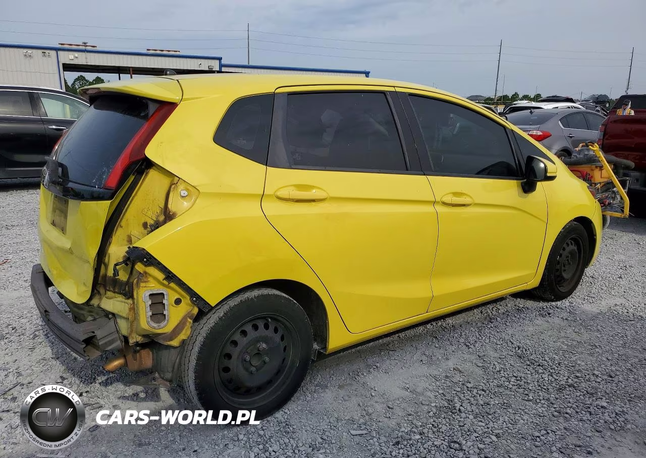 2015 Honda Fit Lx VIN:3HGGK5G50FM771332 - 3