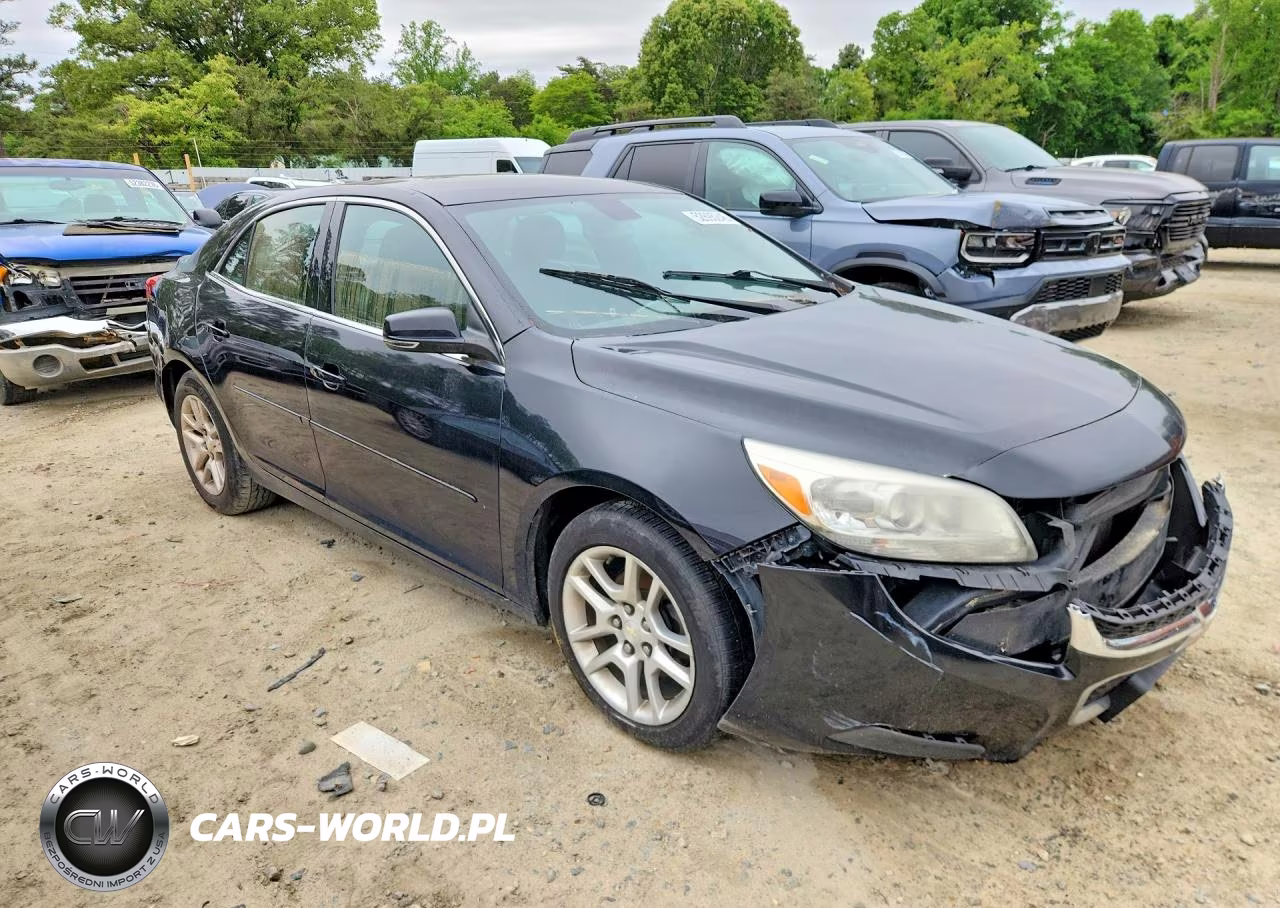 2015 Chevrolet Malibu 1Lt VIN:1G11C5SL1FF339008 - 4