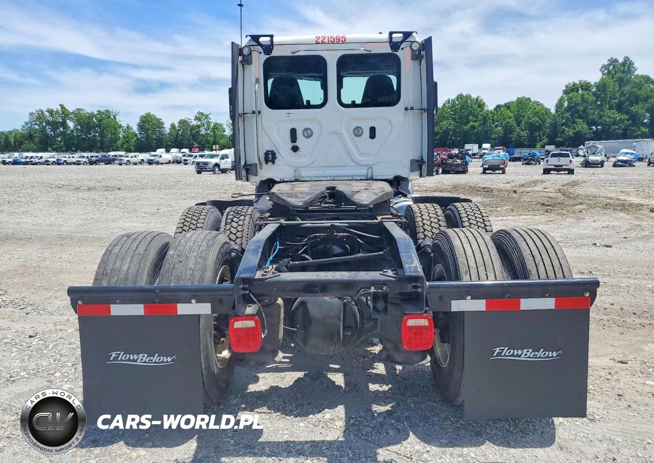 2022 Freightliner Cascadia 116 Semi Truck VIN:3AKJHTDV3NSNE8223 - 9