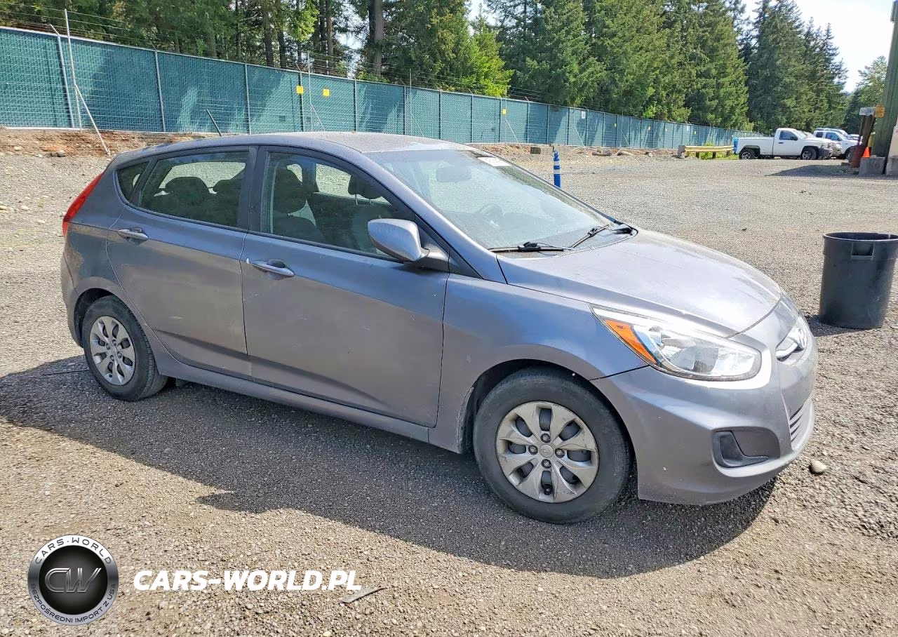2017 Hyundai Accent Se VIN:KMHCT5AE6HU319284 - 4