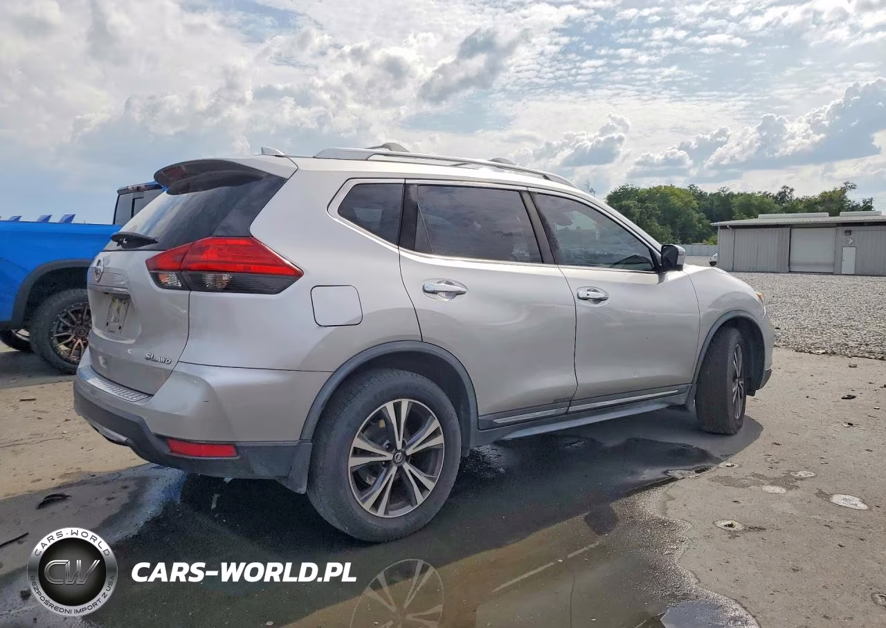 2017 Nissan Rogue S VIN:JN8AT2MV1HW273569 - 3