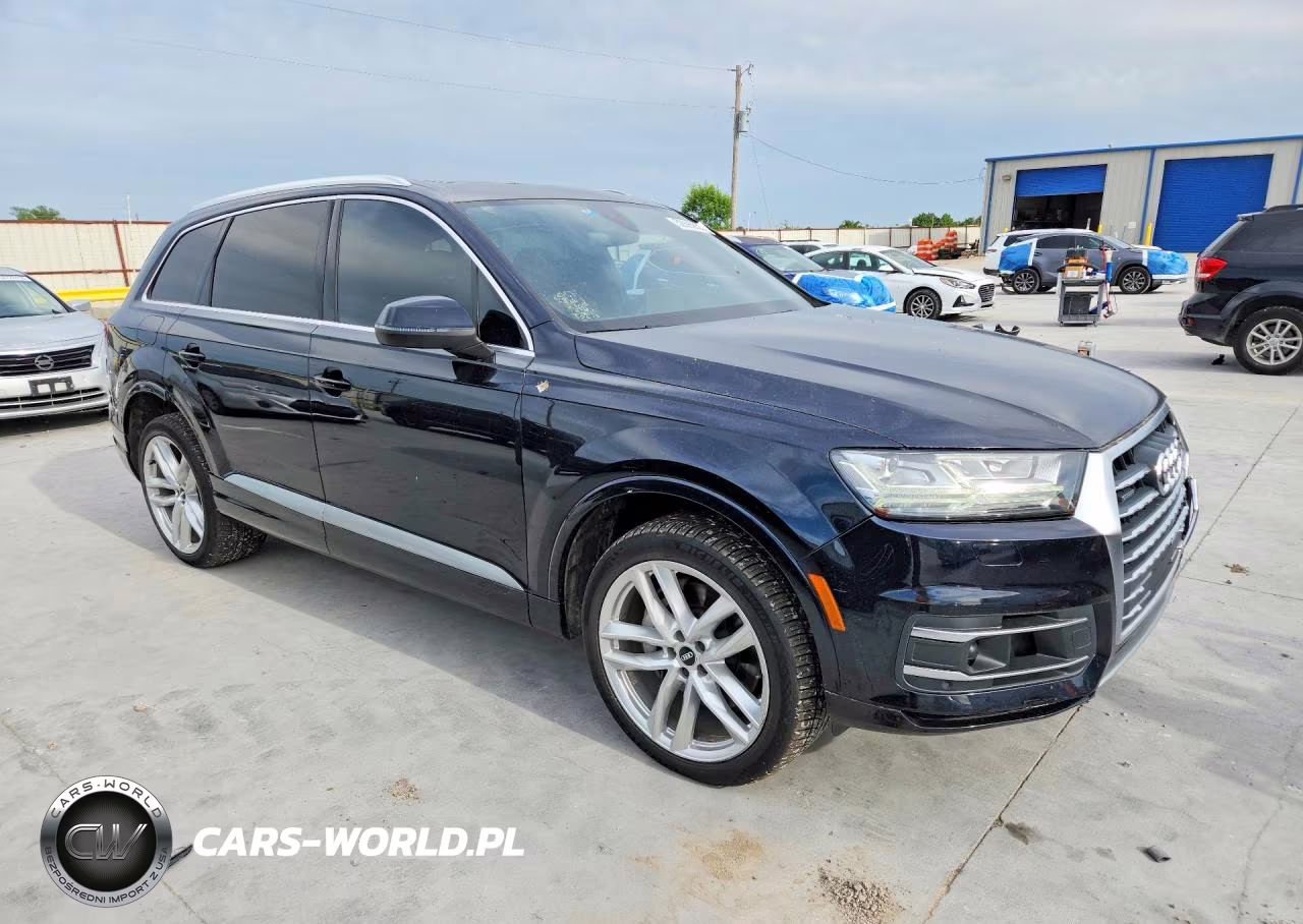 2017 Audi Q7 3.0T Premium VIN:WA1VAAF75HD034866 - 4