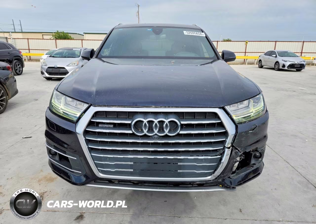 2017 Audi Q7 3.0T Premium VIN:WA1VAAF75HD034866 - 5
