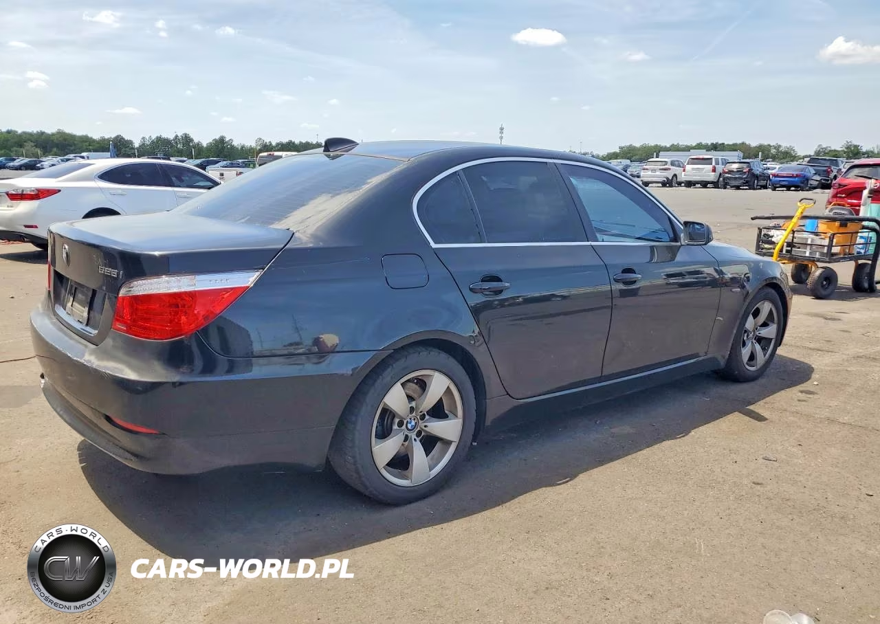 2008 BMW 528 I VIN:WBANU53518CT04637 - 3