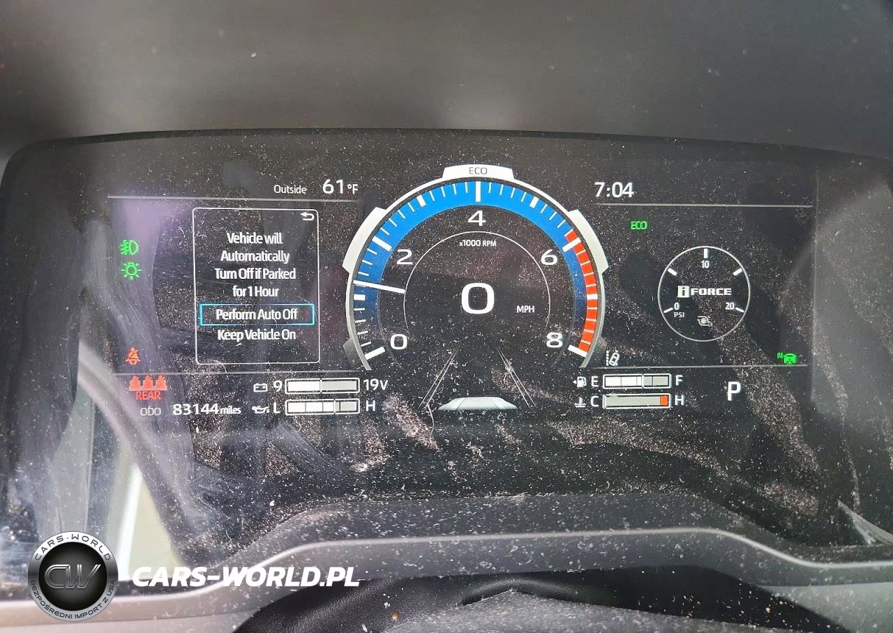 2022 Toyota Tundra Platinum VIN:5TFNA5DB4NX033593 - 9