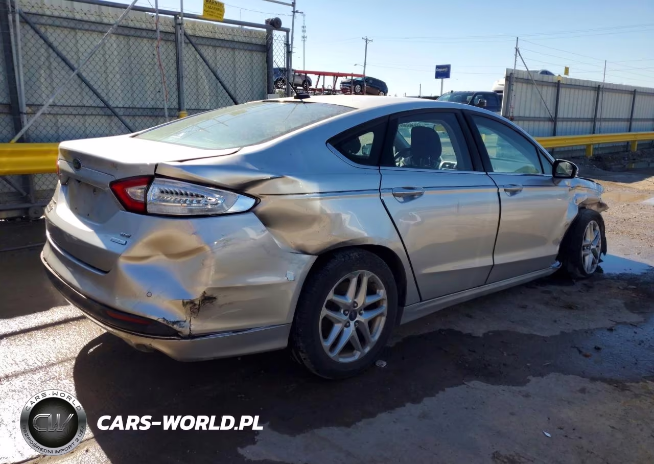 2013 Ford Fusion Se VIN:3FA6P0HR6DR270967 - 3