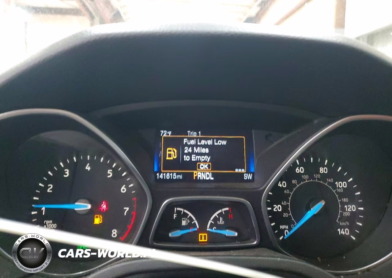 2016 Ford Focus Se VIN:1FADP3K25GL204725 - 9