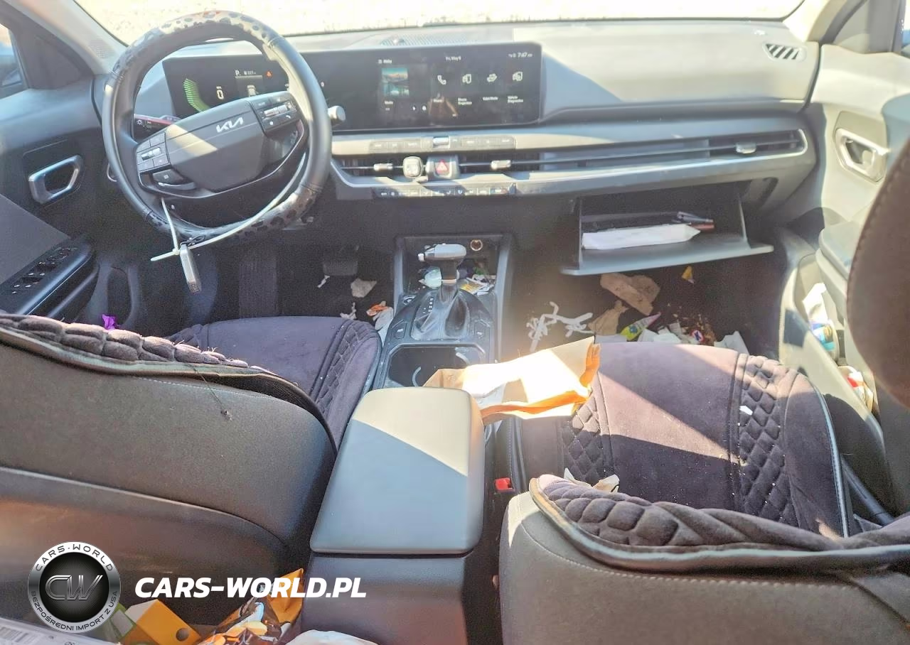 2025 Kia K4 Lxs VIN:3KPFT4DE7SE016480 - 8