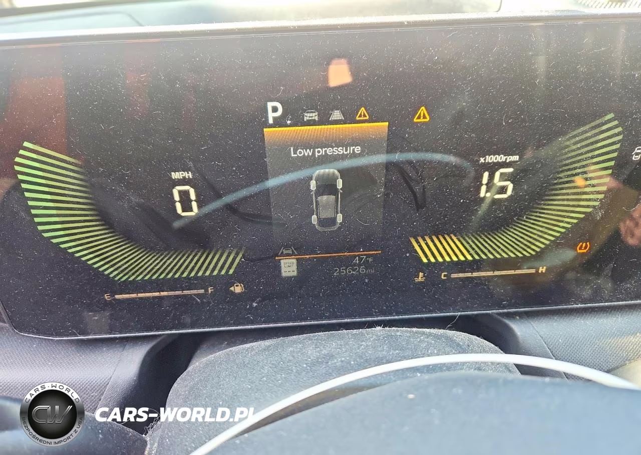 2025 Kia K4 Lxs VIN:3KPFT4DE7SE016480 - 9