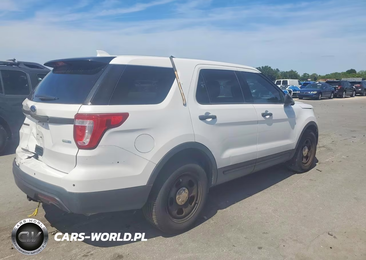 2016 Ford Utility Police Interceptor VIN:1FM5K8AR7GGC91606 - 3