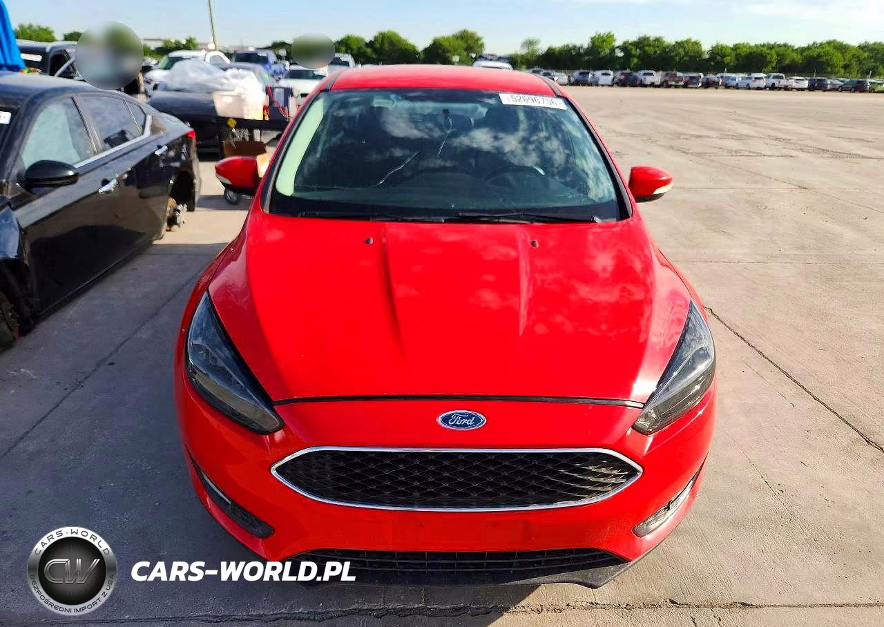 2015 Ford Focus Se VIN:1FADP3K21FL240426 - 5