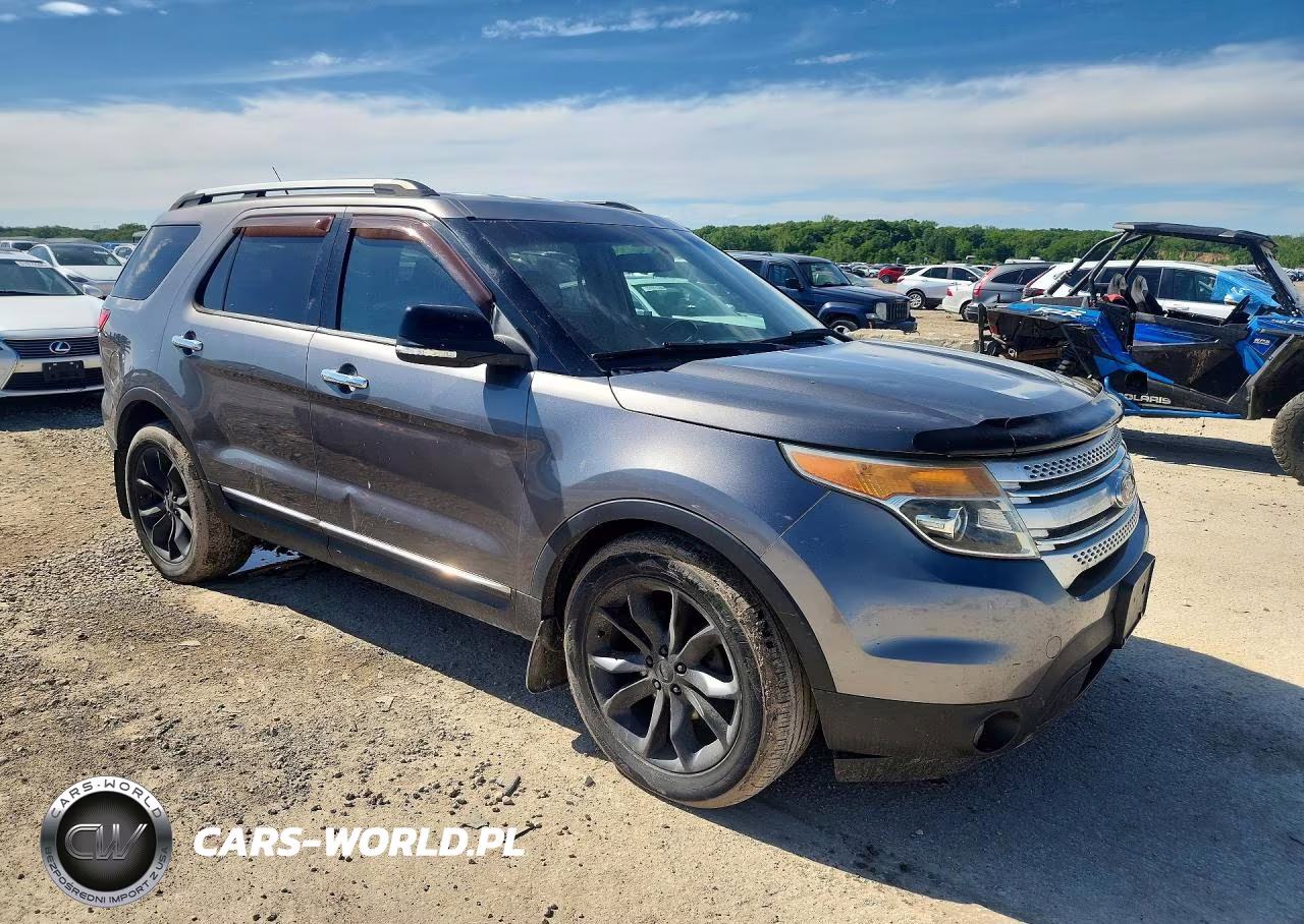 2012 Ford Explorer Xlt VIN:1FMHK7D84CGA49277 - 4