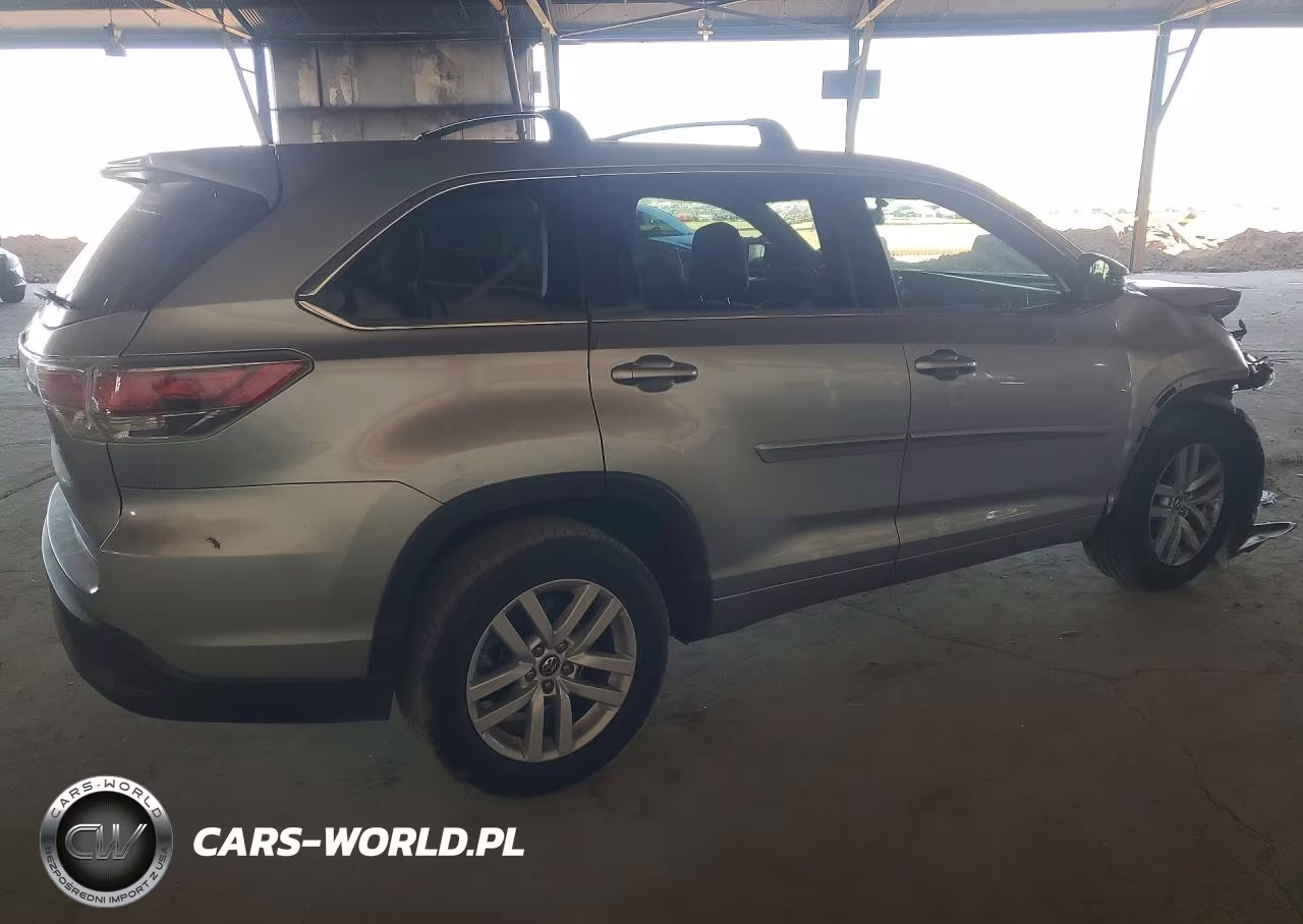 2016 Toyota Highlander Le VIN:5TDZKRFH0GS175830 - 3