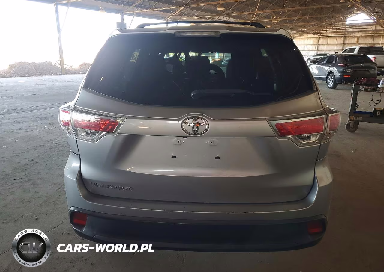 2016 Toyota Highlander Le VIN:5TDZKRFH0GS175830 - 6
