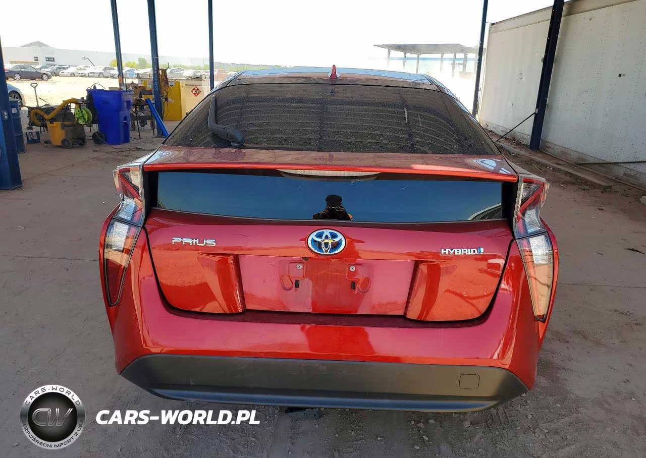2017 Toyota Prius Three VIN:JTDKARFU1H3534073 - 6