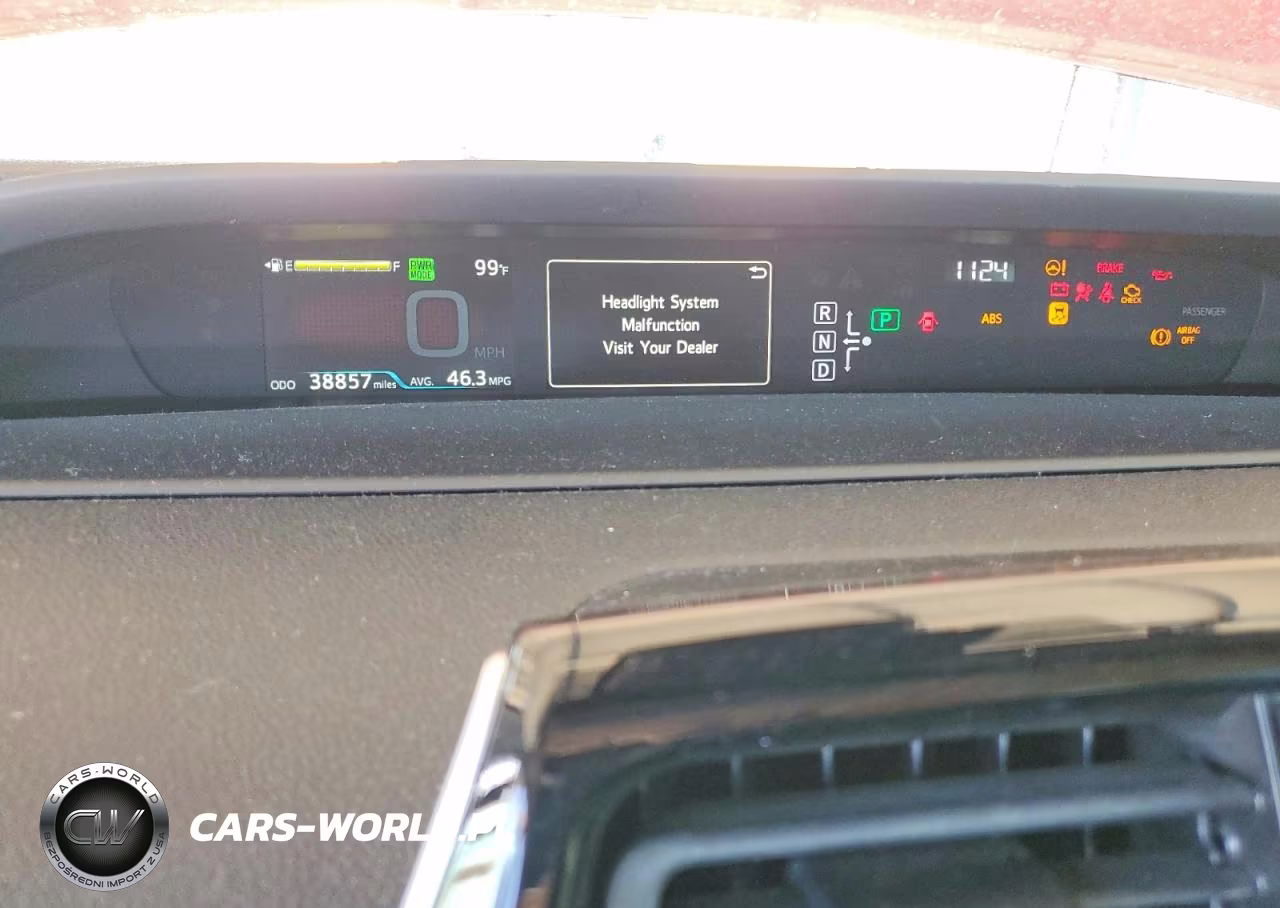 2017 Toyota Prius Three VIN:JTDKARFU1H3534073 - 9