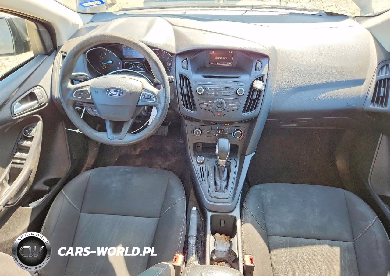2017 Ford Focus Se VIN:1FADP3K2XHL216192 - 8
