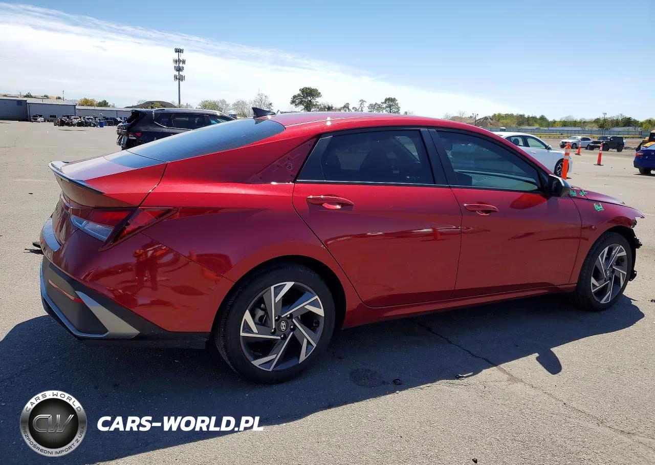 2025 Hyundai Elantra Sel Sport VIN:KMHLM4DG7SU934678 - 3