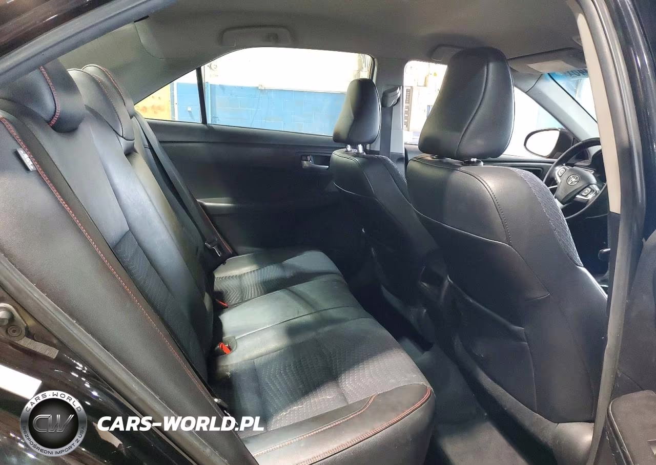 2015 Toyota Camry Se VIN:4T1BF1FK4FU881059 - 10