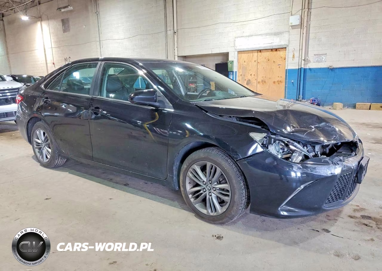 2015 Toyota Camry Se VIN:4T1BF1FK4FU881059 - 4