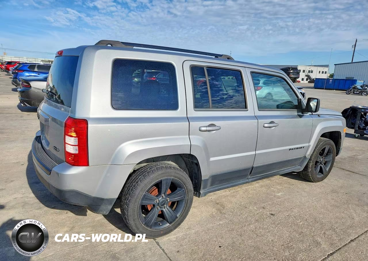 2015 Jeep Patriot Sport VIN:1C4NJPBA3FD211230 - 3
