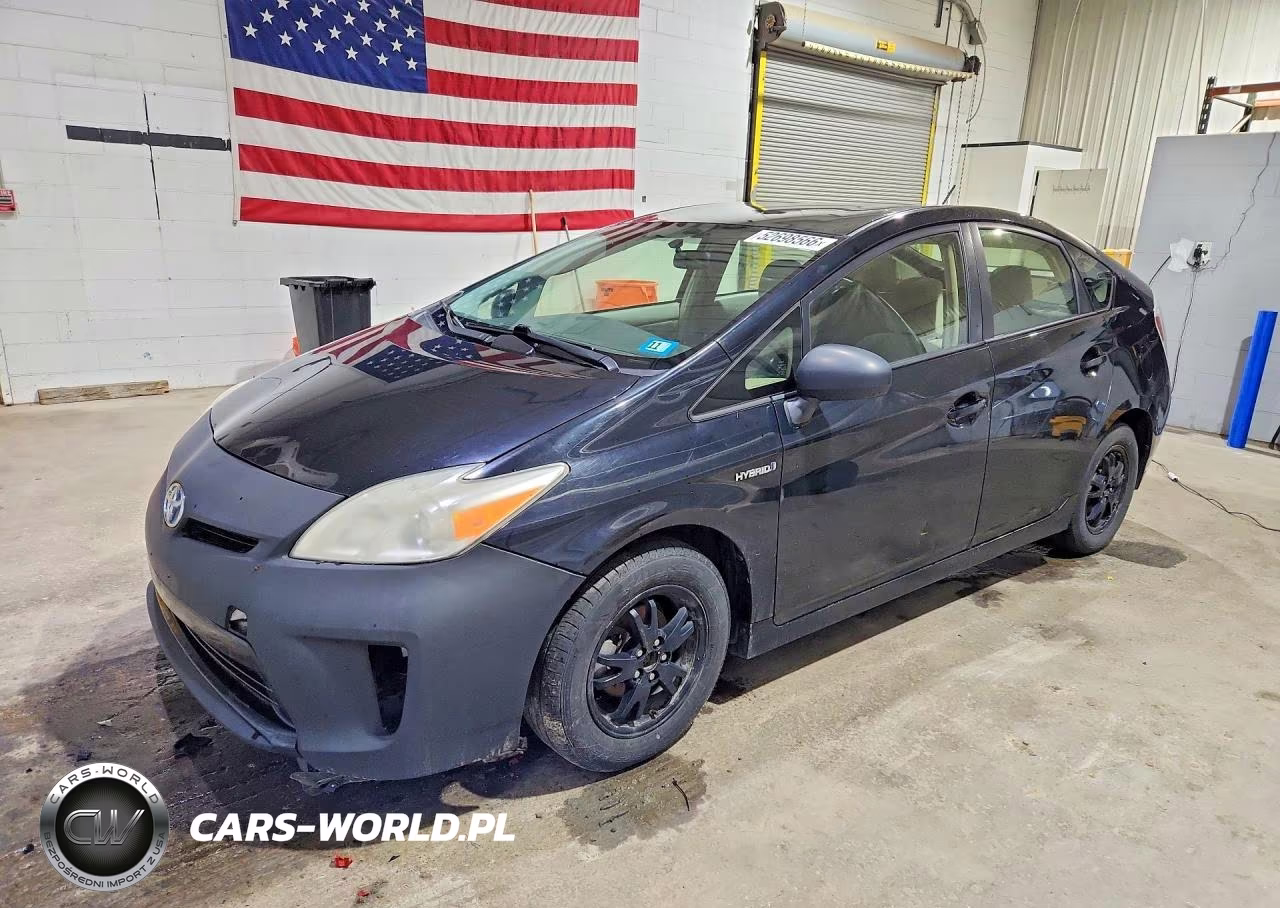 2012 Toyota Prius Two