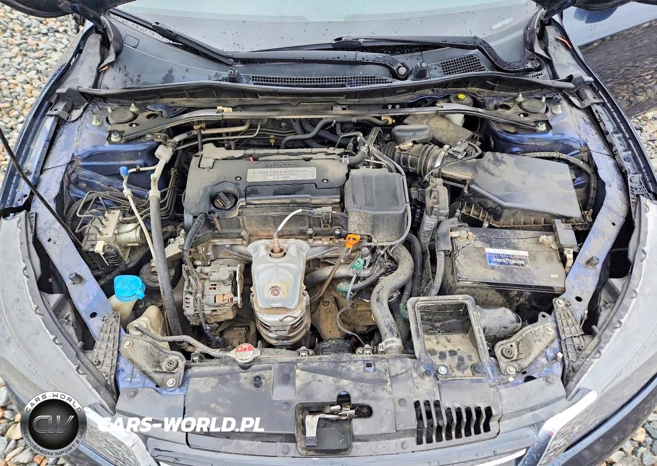 2015 Honda Accord Sport VIN:1HGCR2F52FA044197 - 11