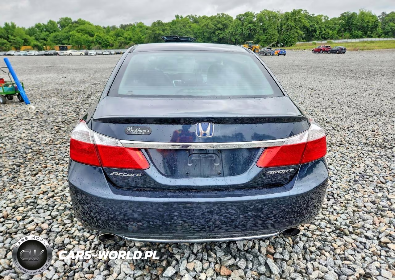 2015 Honda Accord Sport VIN:1HGCR2F52FA044197 - 6