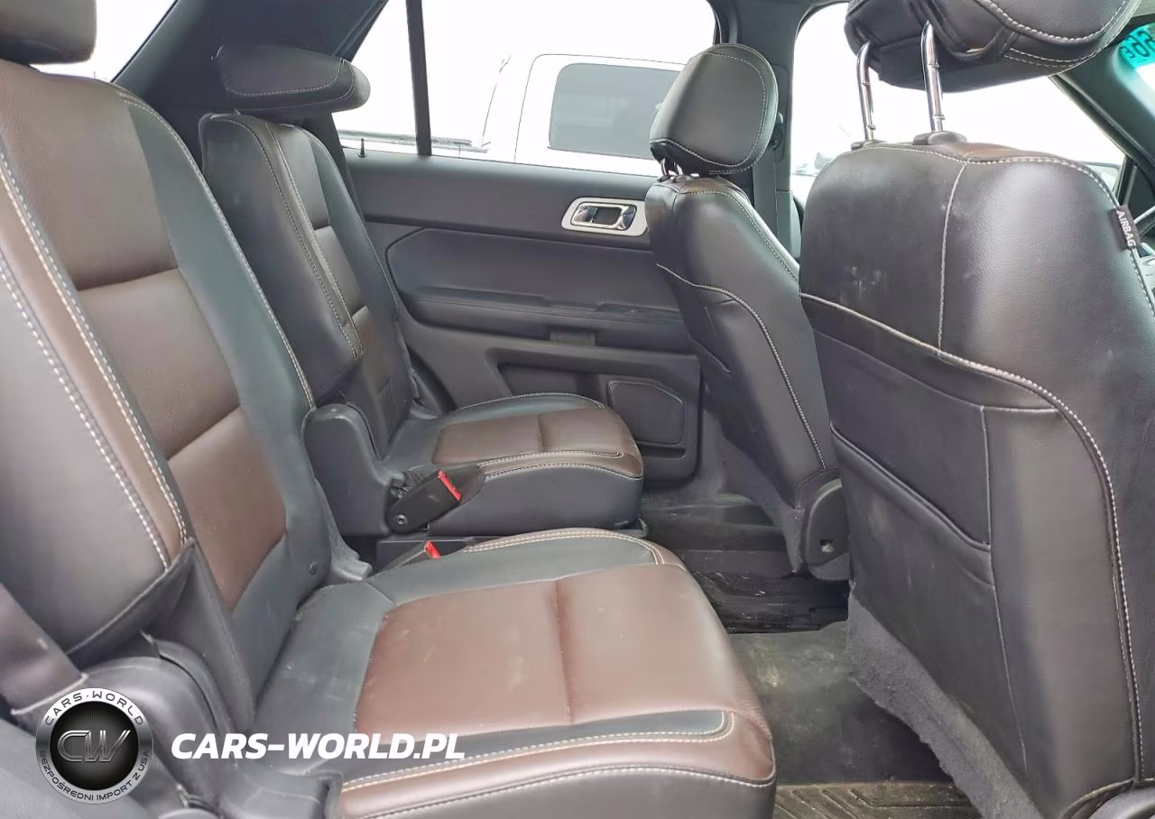 2015 Ford Explorer Sport VIN:1FM5K8GT3FGB31174 - 11