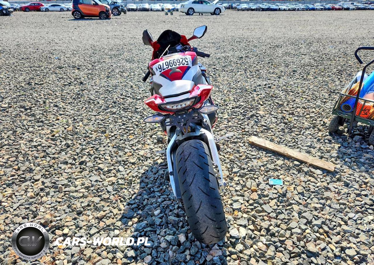 2019 Honda Cbr1000 S VIN:JH2SC7776KK200097 - 4