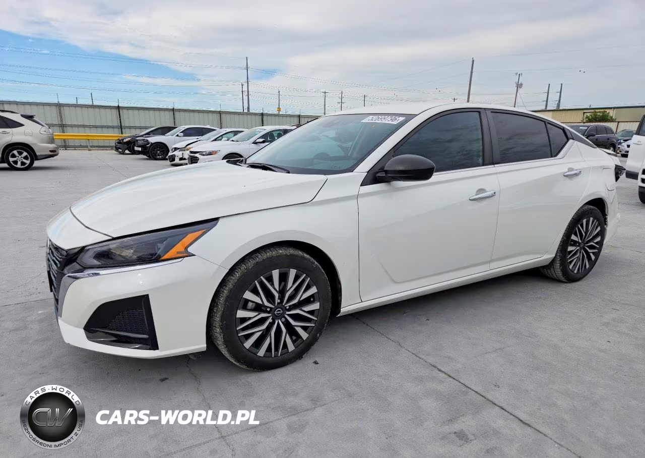 2024 Nissan Altima Sv – zdjęcie 1 z 12
