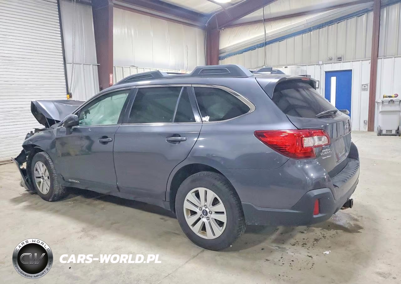 2018 Subaru Outback 2.5I Premium VIN:4S4BSAFC2J3204983 - 2