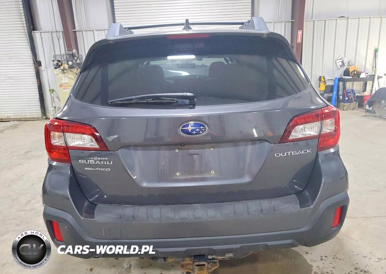 2018 Subaru Outback 2.5I Premium VIN:4S4BSAFC2J3204983 - 6