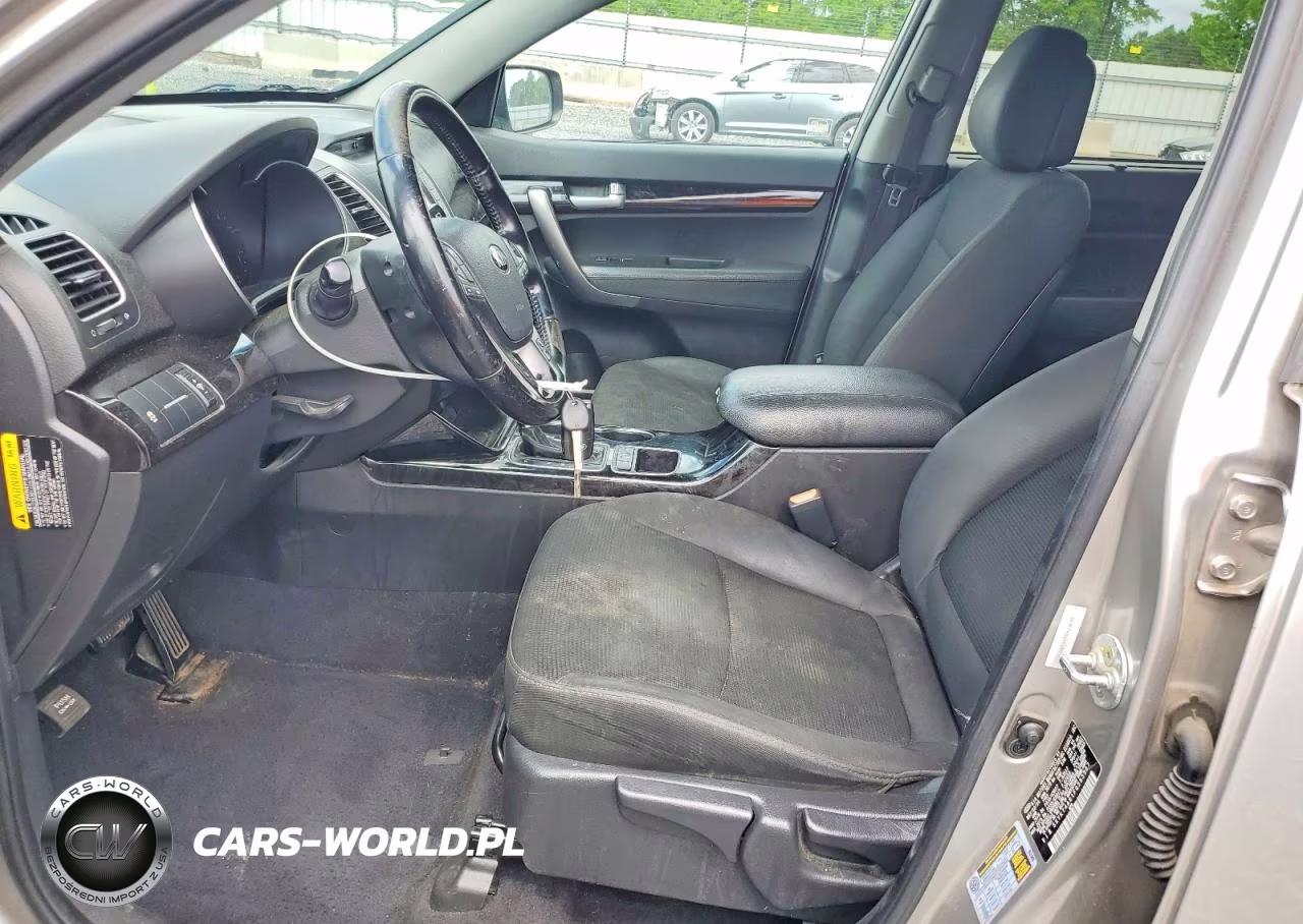 2015 Kia Sorento Lx VIN:5XYKT4A61FG593557 - 7