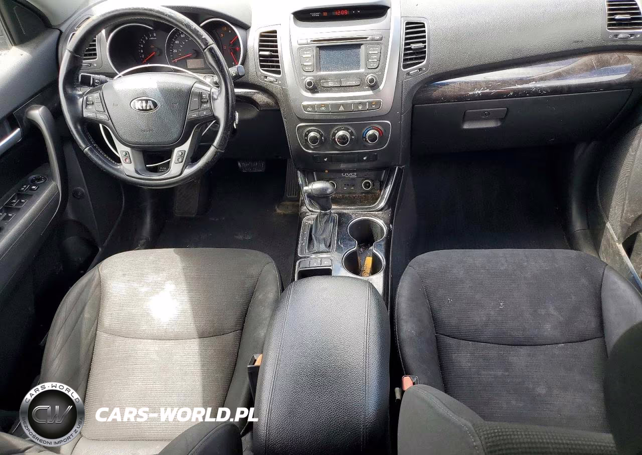 2015 Kia Sorento Lx VIN:5XYKT4A61FG593557 - 8
