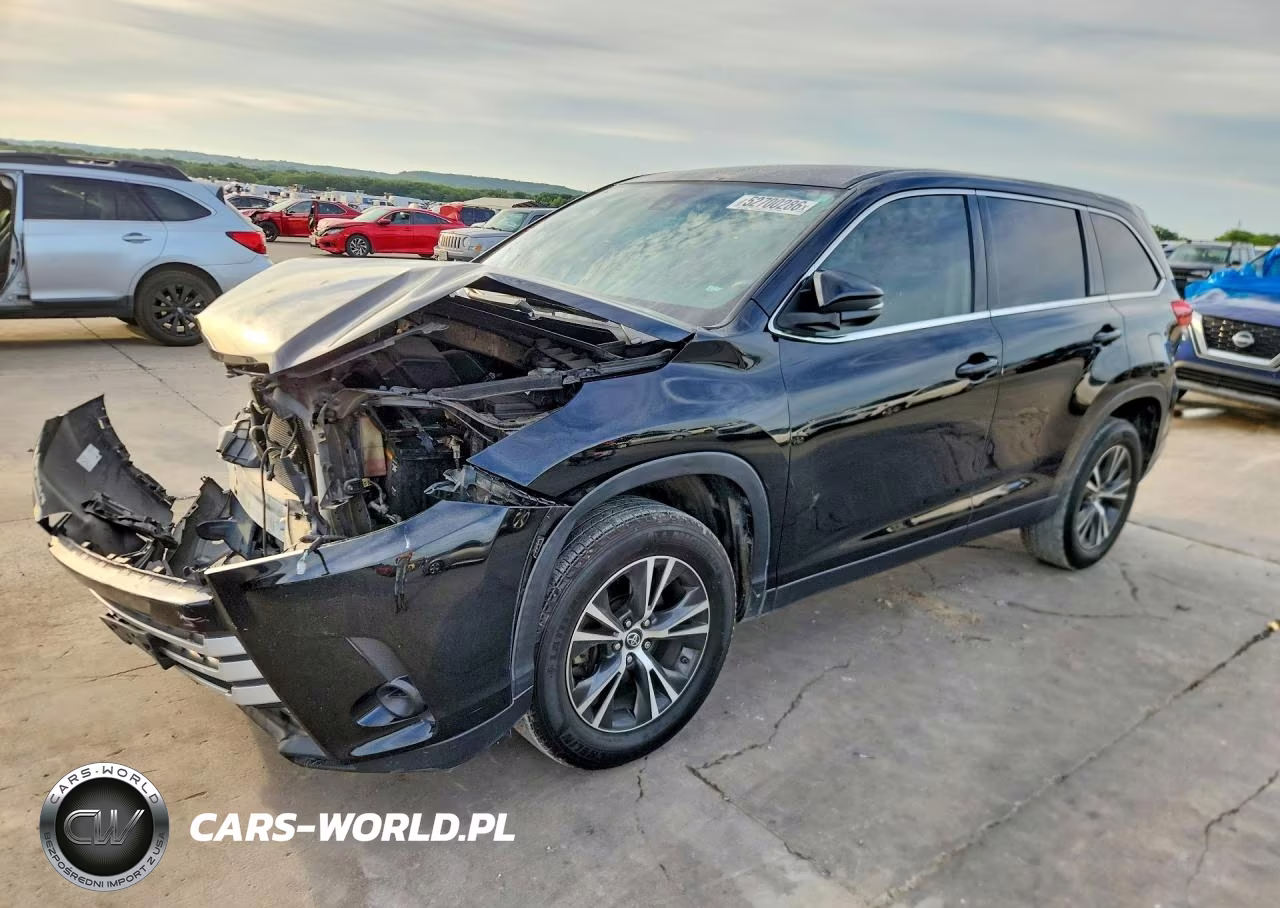 2019 Toyota Highlander Le