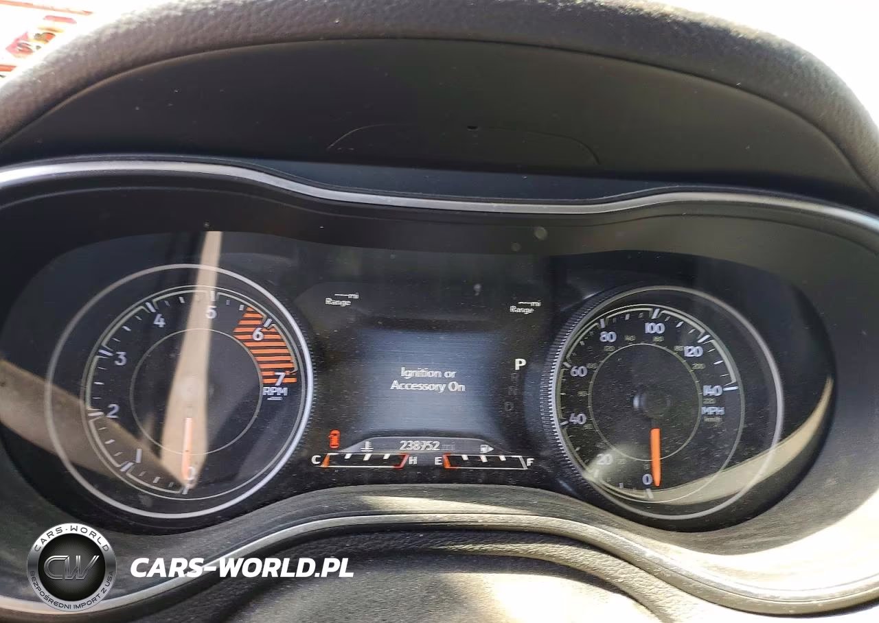 2019 Jeep Cherokee Limited VIN:1C4PJMDN1KD117736 - 9
