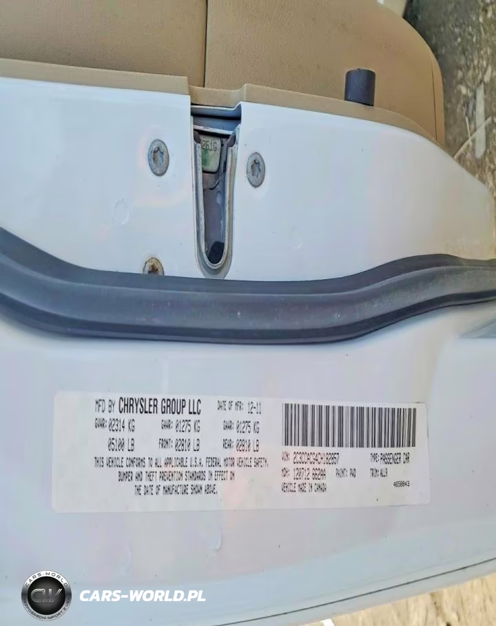 2012 Chrysler 300 Limited VIN:2C3CCACG4CH182857 - 12