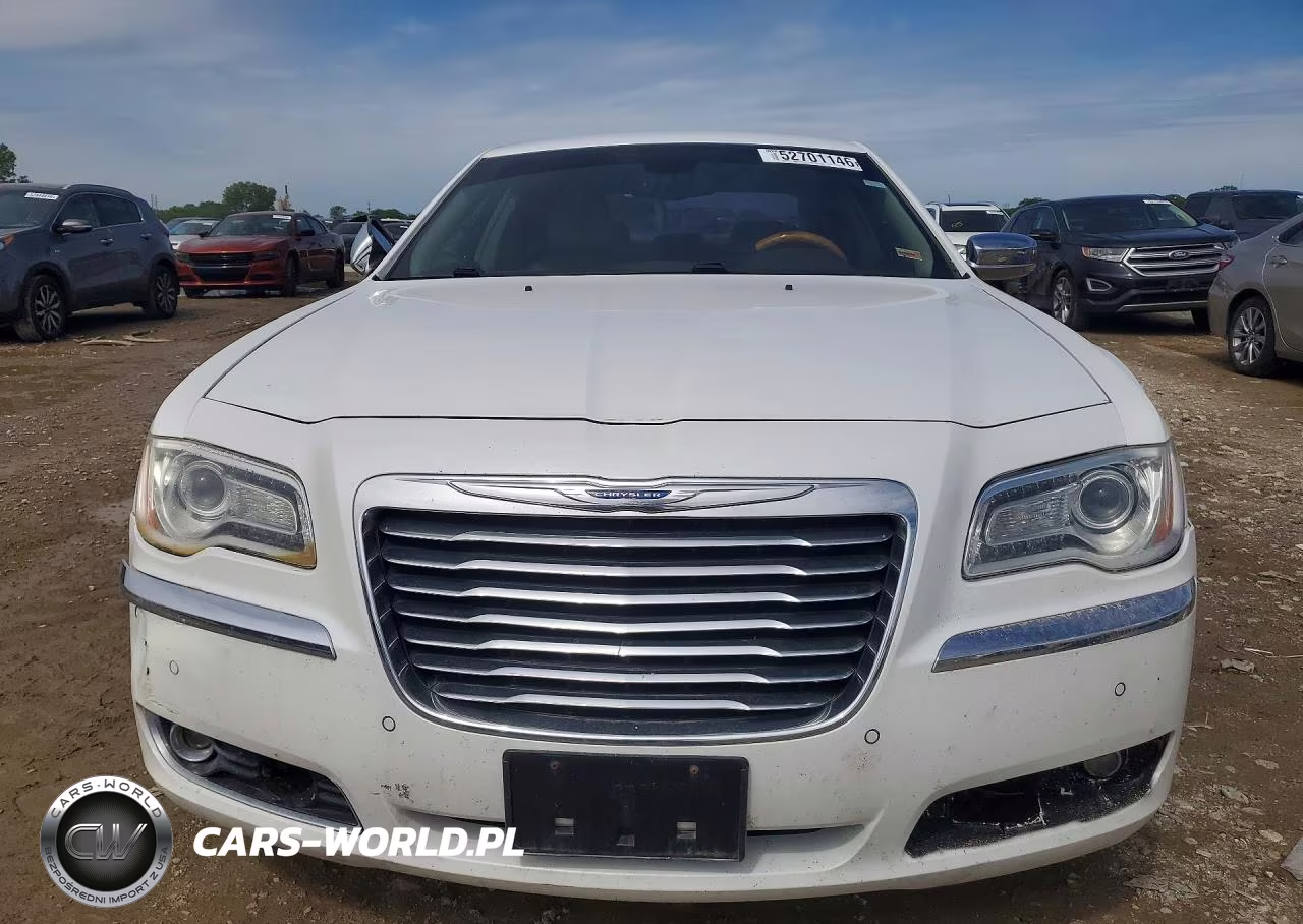 2012 Chrysler 300 Limited VIN:2C3CCACG4CH182857 - 5