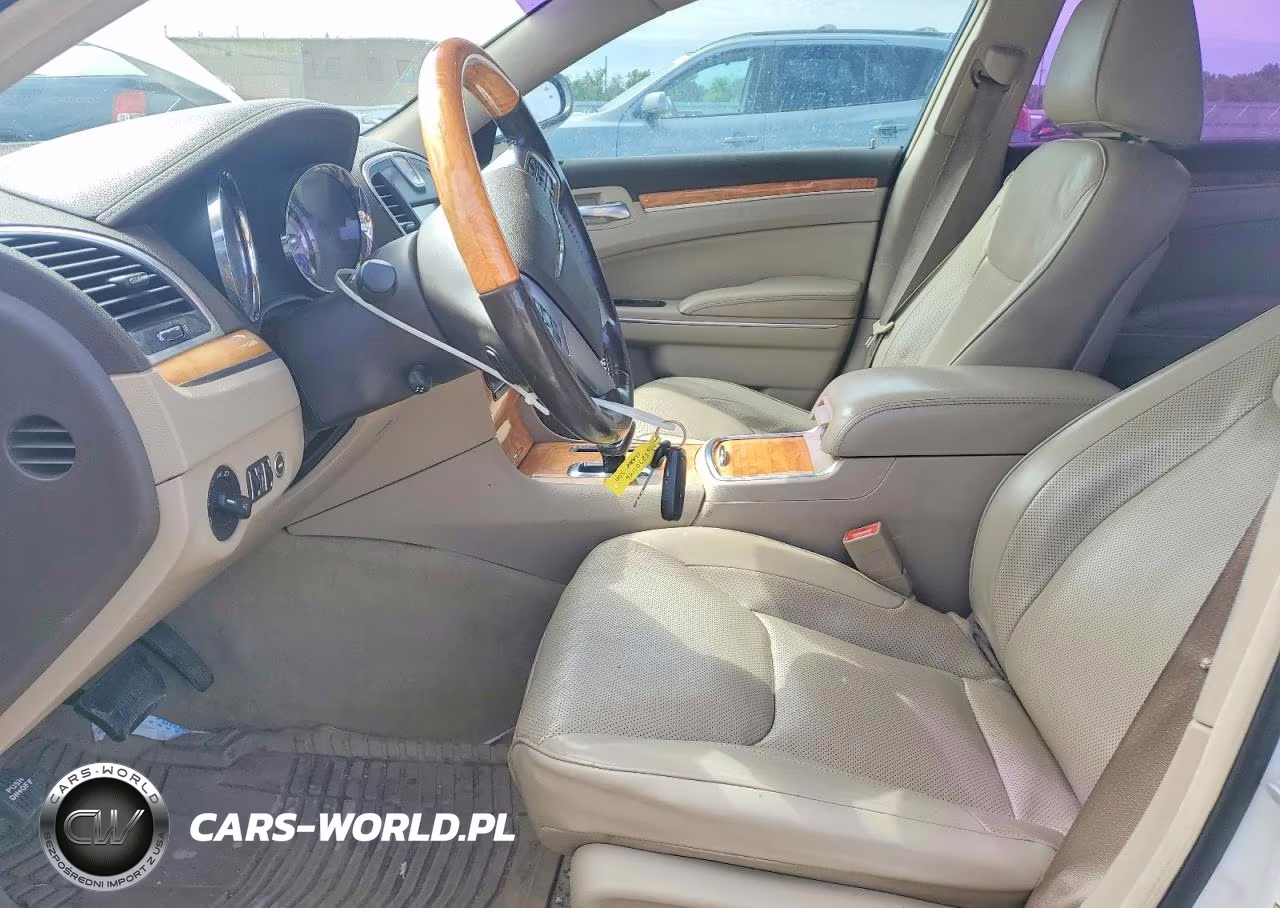 2012 Chrysler 300 Limited VIN:2C3CCACG4CH182857 - 7