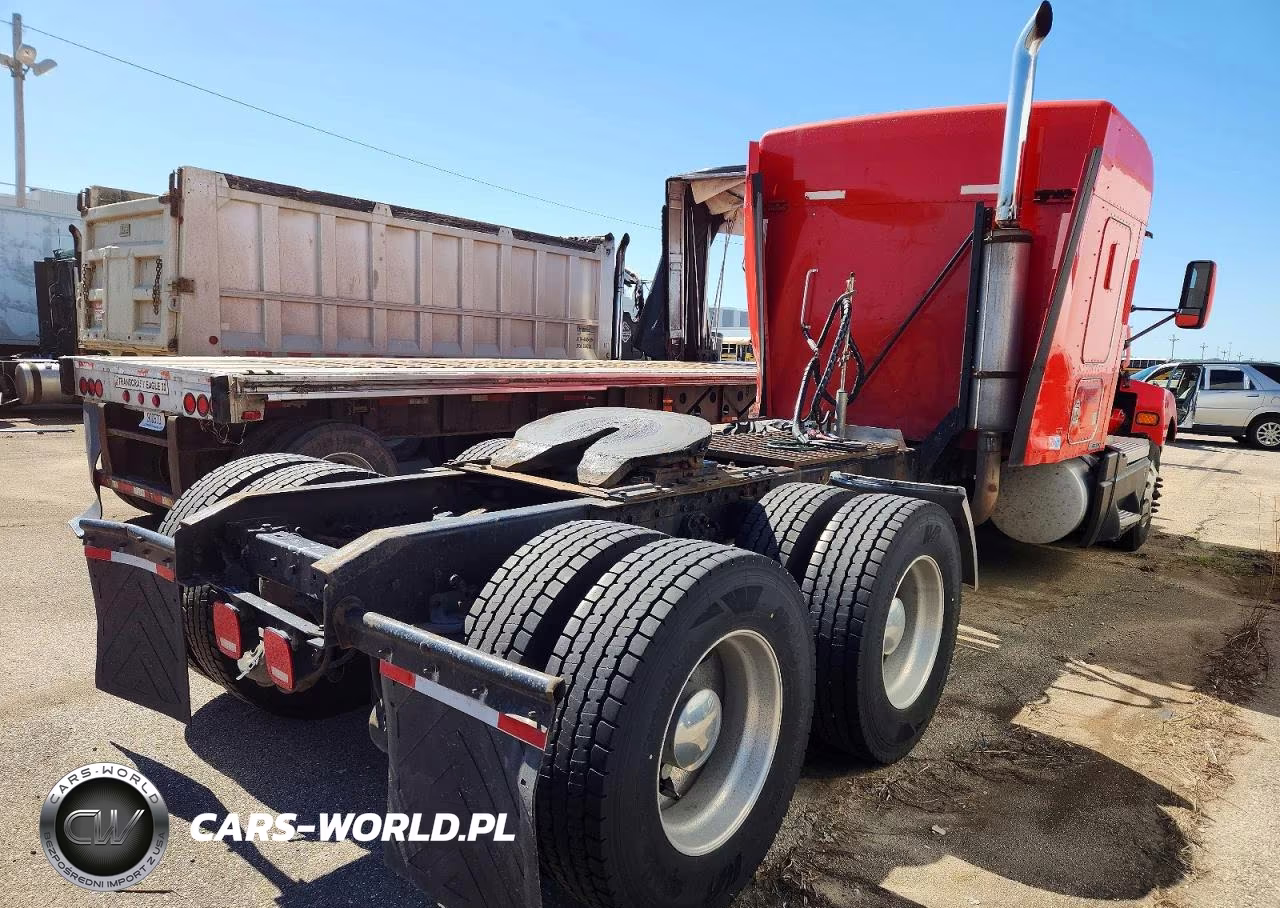 2000 Kenworth T600 Semi Truck VIN:1XKADU9X8YR841639 - 4